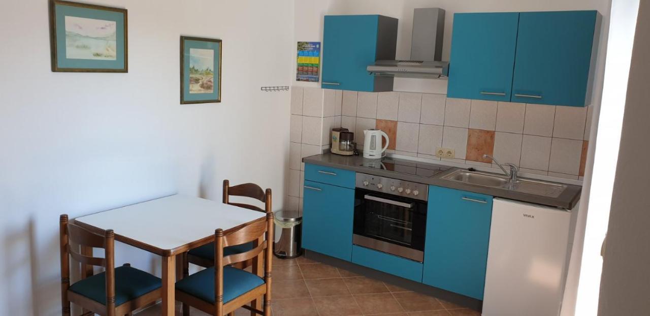Apartment Roglic Rab Town Kültér fotó